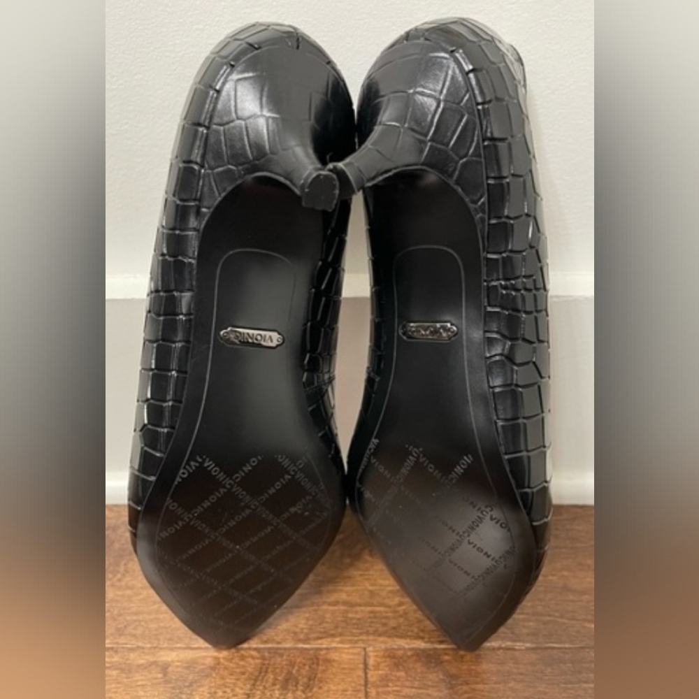 Vionic Sz. 10 Women's Black Crocodile Pattern Shoes - Picture 5 of 10